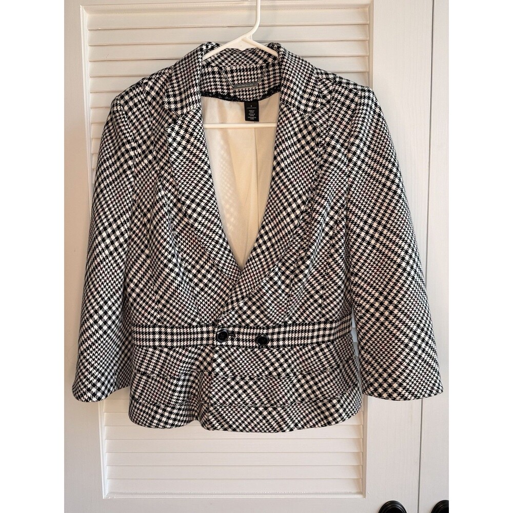 WHITE HOUSE BLACK MARKET Size 8 Blazer Houndstooth Black White Burgundy